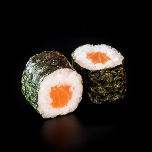 Salmon Hosomaki